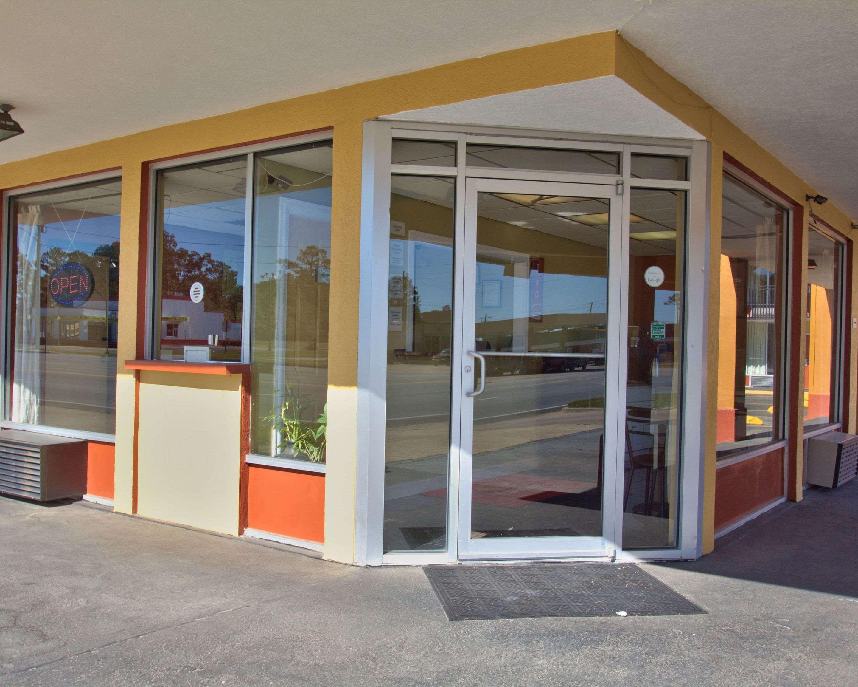 Econo Lodge Donalsonville Eksteriør bilde
