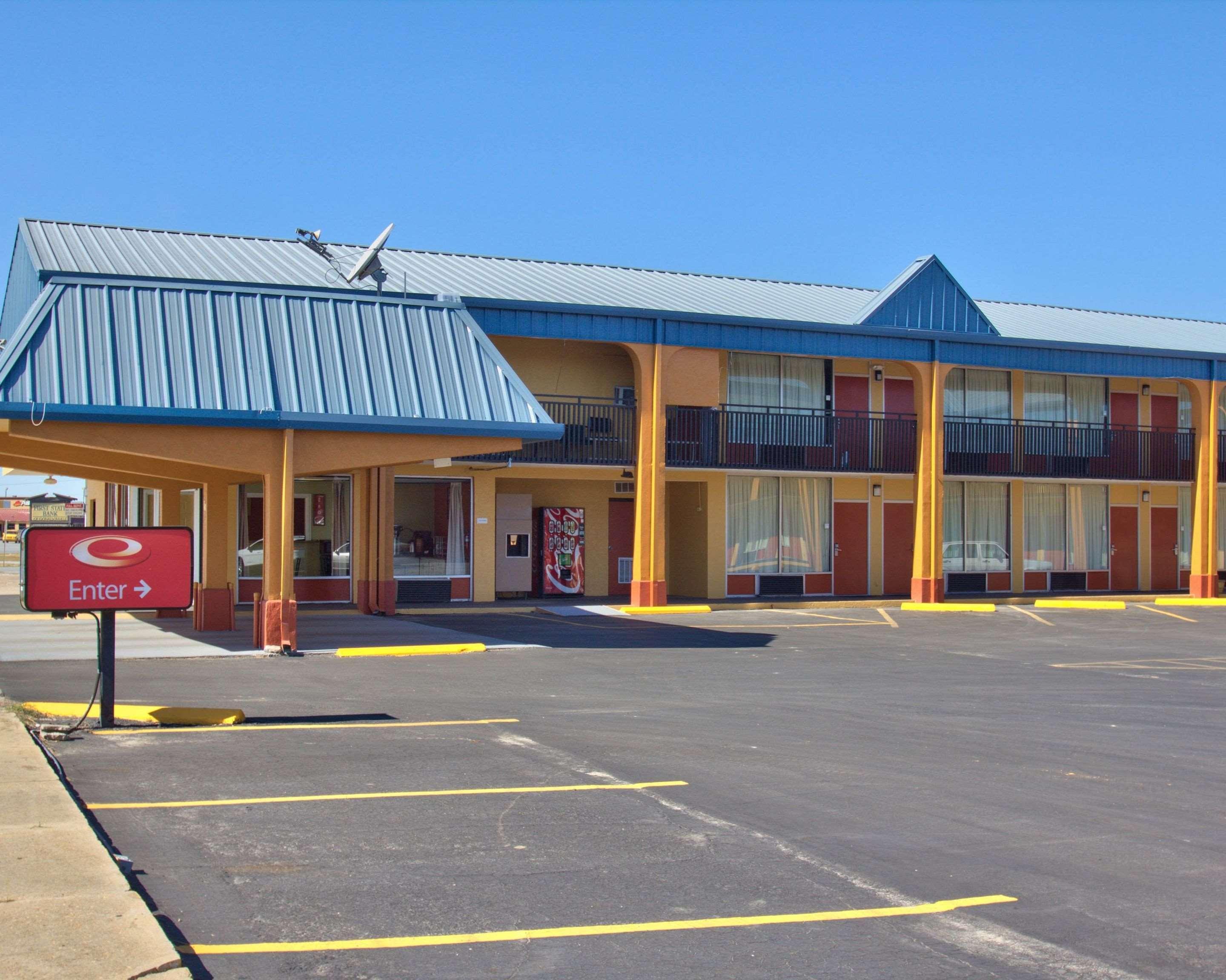 Econo Lodge Donalsonville Eksteriør bilde